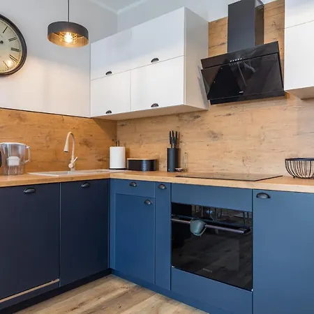 Apartman Kormoran With Ac By Renters Prestige